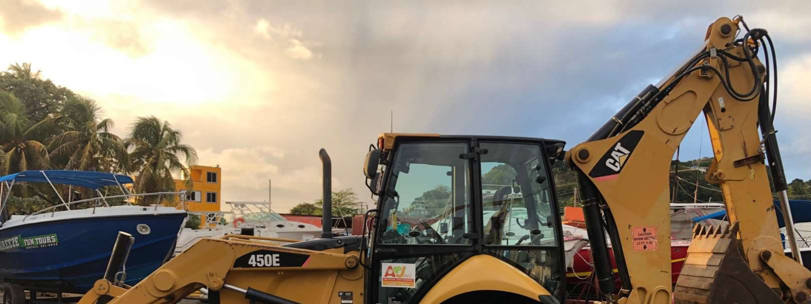 Backhoe loader 450E